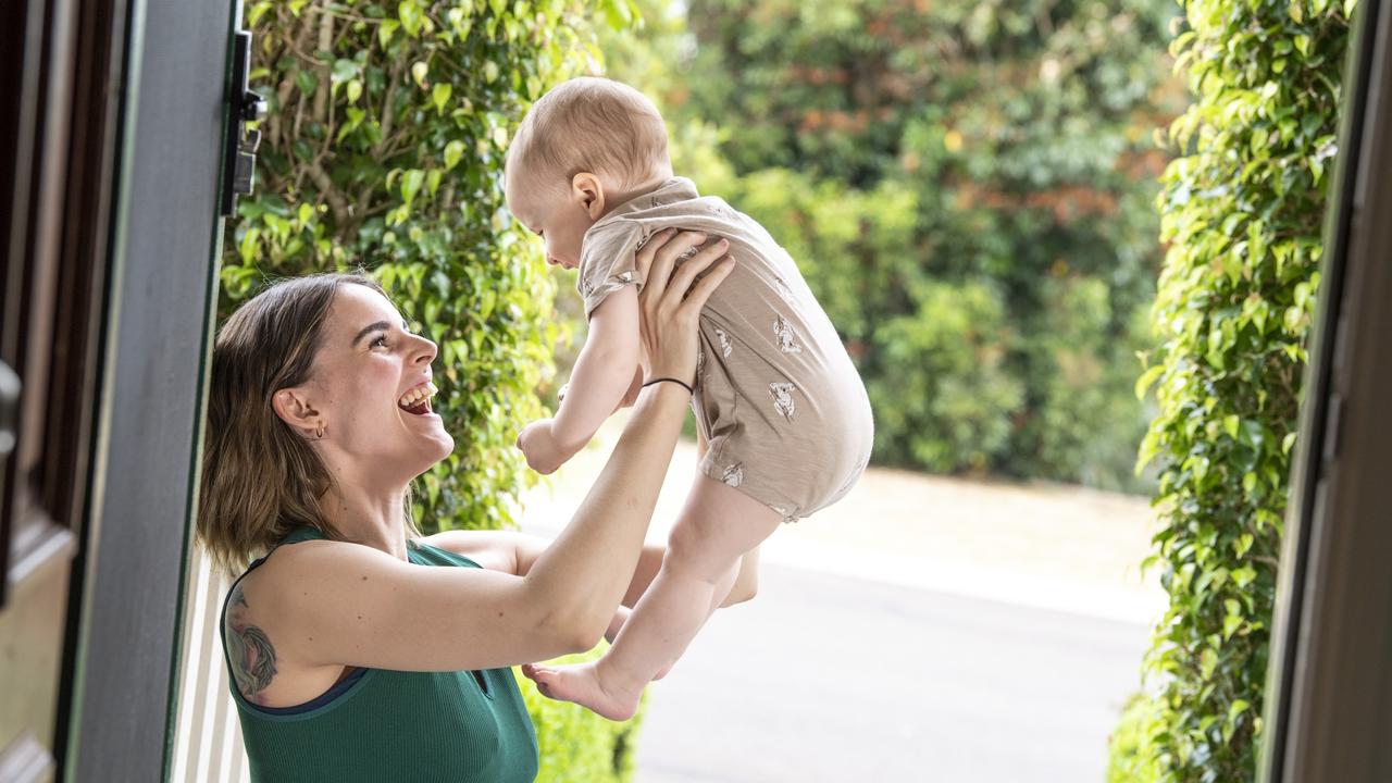 Lennon Starr started a YouTube channel to raise awareness about mental health, pictured with her 12 month old son Sunny Sharp. Monday, October 11, 2021. Picture: Nev Madsen.