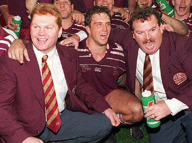 Jubilant Queensland State of Origin RL team with coach Paul "Fatty" Vautin after winning second game at MCG and the 1995 series.   Sport / Rugby League / Teams