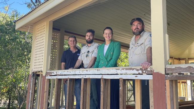 Steve Figg from W&amp;F Constructions, Senior Ranger Paul Andersen, Environment Minister Leanne Linard and Ranger-in-Charge Joe Jess. Picture: Supplied