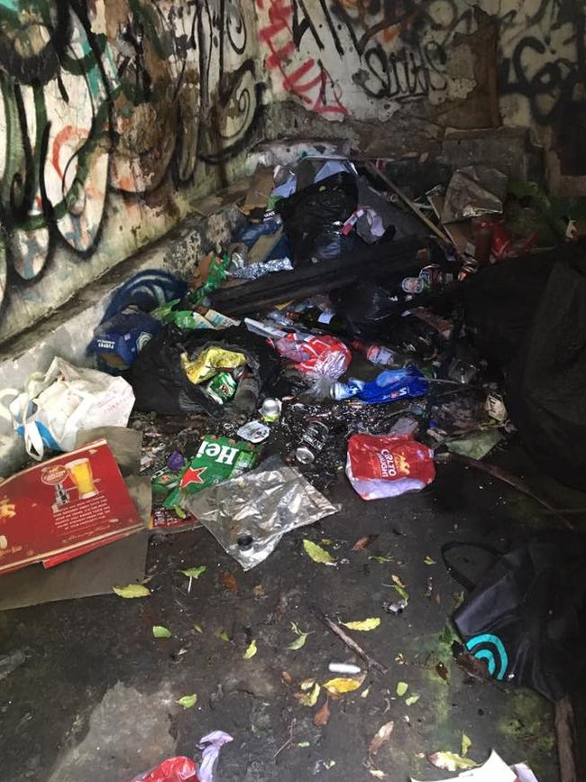 Empty alcohol containers and other rubbish near the Cutler Road Lookout in Sydney Harbour National Park on Dobroyd Head, Clontarf.