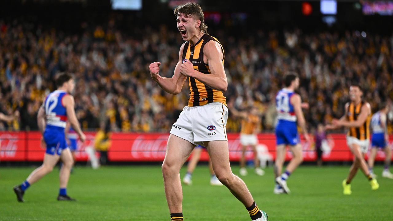 MELBOURNE, AUSTRALIA - SEPTEMBER 06: Calsher Dear of the Hawks celebrates kicking a goal during the AFL Second Elimination Final match between Western Bulldogs and Hawthorn Hawks at Melbourne Cricket Ground, on September 06, 2024, in Melbourne, Australia. (Photo by Quinn Rooney/Getty Images)