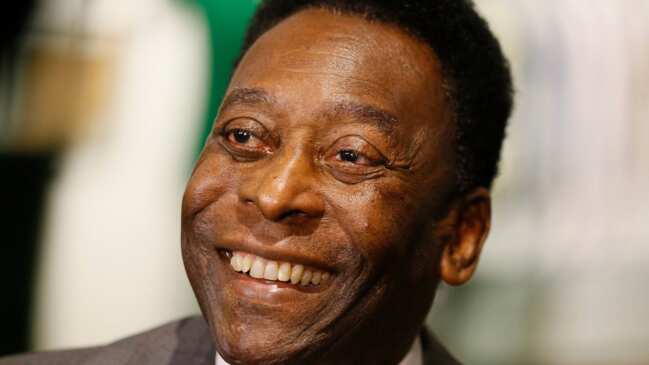 Soccer superstar Pelé dead at 82