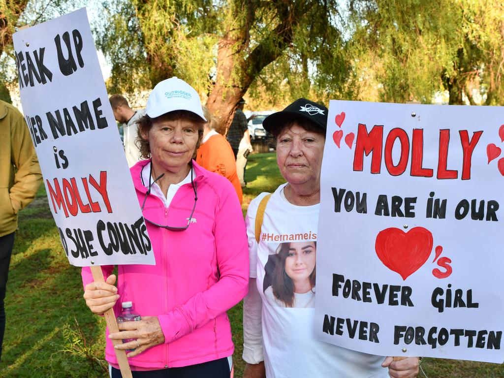 Lyndy Bokeyar and Debbie Brown honour their niece Molly Ticehurst, who was allegedly murdered by her ex-boyfriend, with a Mother’s Day walk around Lake Forbes. Picture: Dane Millerd