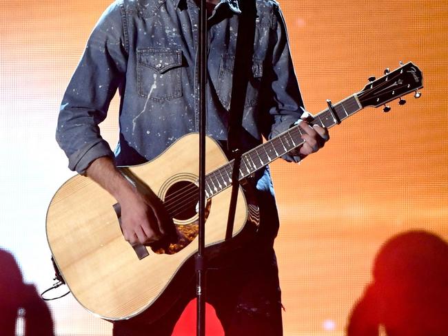 LAS VEGAS, NV - MAY 21: Musician Andrew Taggart of The Chainsmokers performs onstage during the 2017 Billboard Music Awards at T-Mobile Arena on May 21, 2017 in Las Vegas, Nevada.   Ethan Miller/Getty Images/AFP == FOR NEWSPAPERS, INTERNET, TELCOS & TELEVISION USE ONLY ==