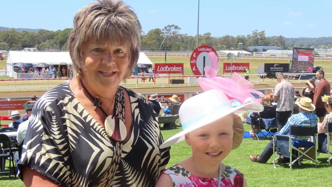 Laureen Steers and Abbey Bellchambers. Picture: Jon Tuxworth