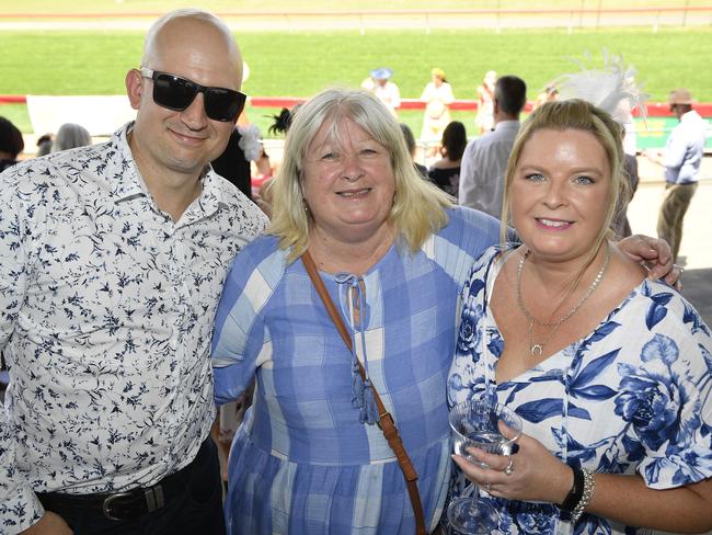 Bet365 Traralgon Cup Day, held at Traralgon Racecourse, Traralgon, Victoria, 1st December 2024: Mark Street, Brenda Leviston and Brooke Street. Picture: Andrew Batsch