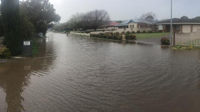 Hope Street, Encounter Bay. Photo Luke Harding.