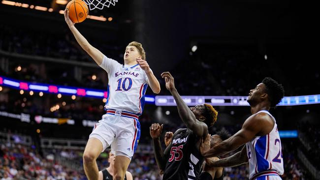 Johnny Furphy of the Kansas Jayhawks shoots against the Cincinnati Bearcats. Picture: Getty Images