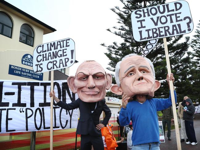 15/10/2018: Get-up protestors outside the Wentworth by-election debate with top five candidates Liberal Dave Sharma, independent Kerryn Phelps, Labor Tim Murray, Greens Dominic WY Kanak and independent Licia Heath at Bondi Surf Club. Hollie Adams/The Australian