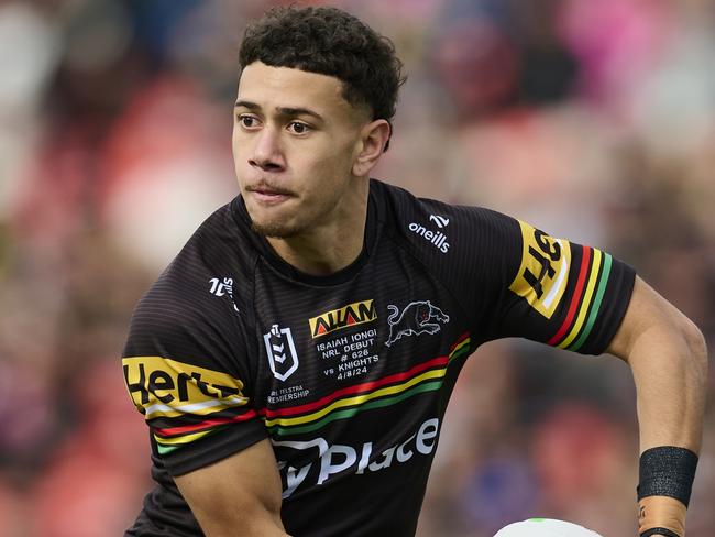 PENRITH, AUSTRALIA - AUGUST 04: Isaiah Iongi of the Panthers runs the ball during the round 22 NRL match between Penrith Panthers and Newcastle Knights at BlueBet Stadium, on August 04, 2024, in Penrith, Australia. (Photo by Brett Hemmings/Getty Images)