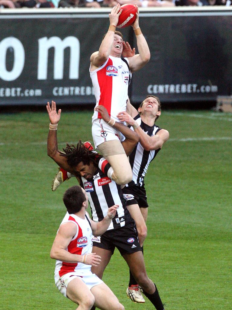 Brendon Goddard’s astonishing leap in the 2010 Grand Final.