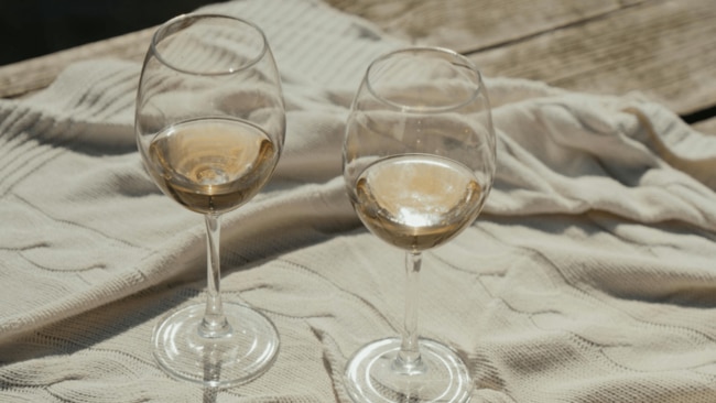 The study’s findings relating to the cardioprotective effect associated with champagne and white wine consumption questions longheld assumptions about the specificity of red wine's cardioprotective properties. Image: Pexels