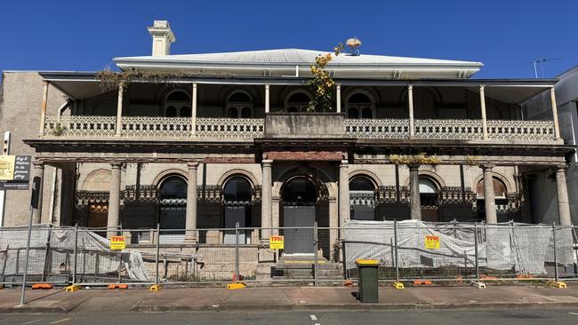 The owner of the Old Commonwealth Bank at 63 Victoria St in Mackay has been charged over allegedly failing to carry out repairs as ordered. Picture: Heidi Petith, June 13, 2024.