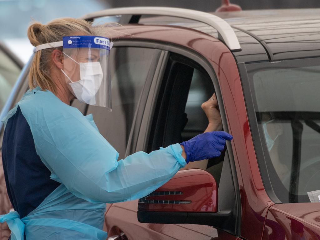 People are being urged to get tested if they have symptoms. Picture: NCA NewsWire / James Gourley