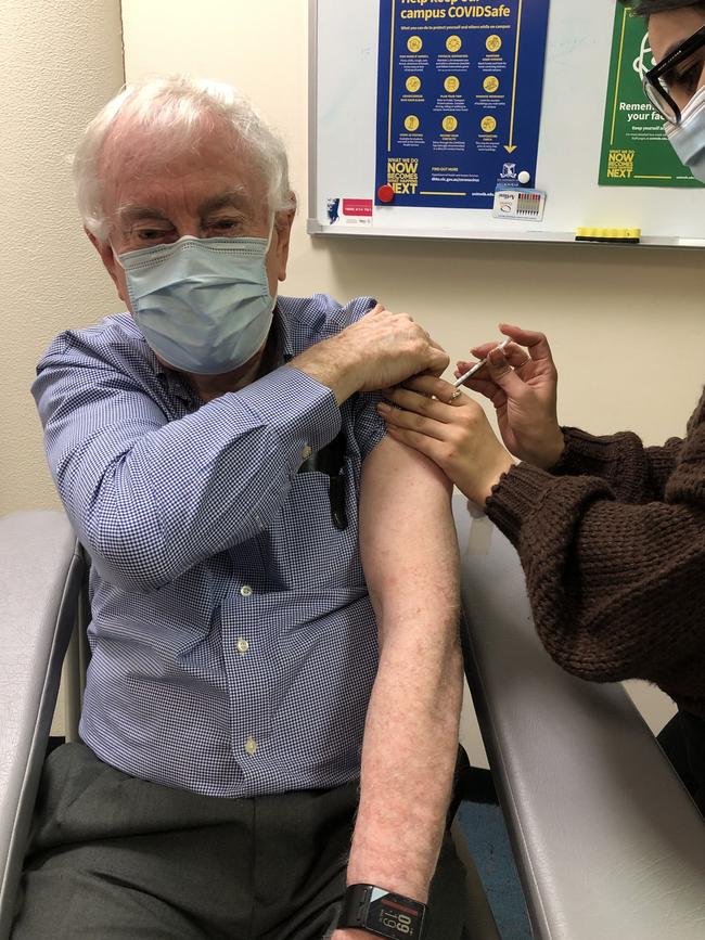 Peter Doherty getting his Covid-19 vaccination Picture: Doherty Institute EOM