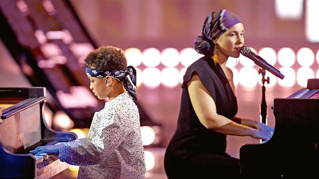 Keys performing with her eldest son Egypt last year. (Picture: Getty Images)