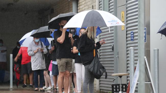 People waiting to get tested for COVID-19 at Mona Vale Hospital. Picture: Tim Hunter