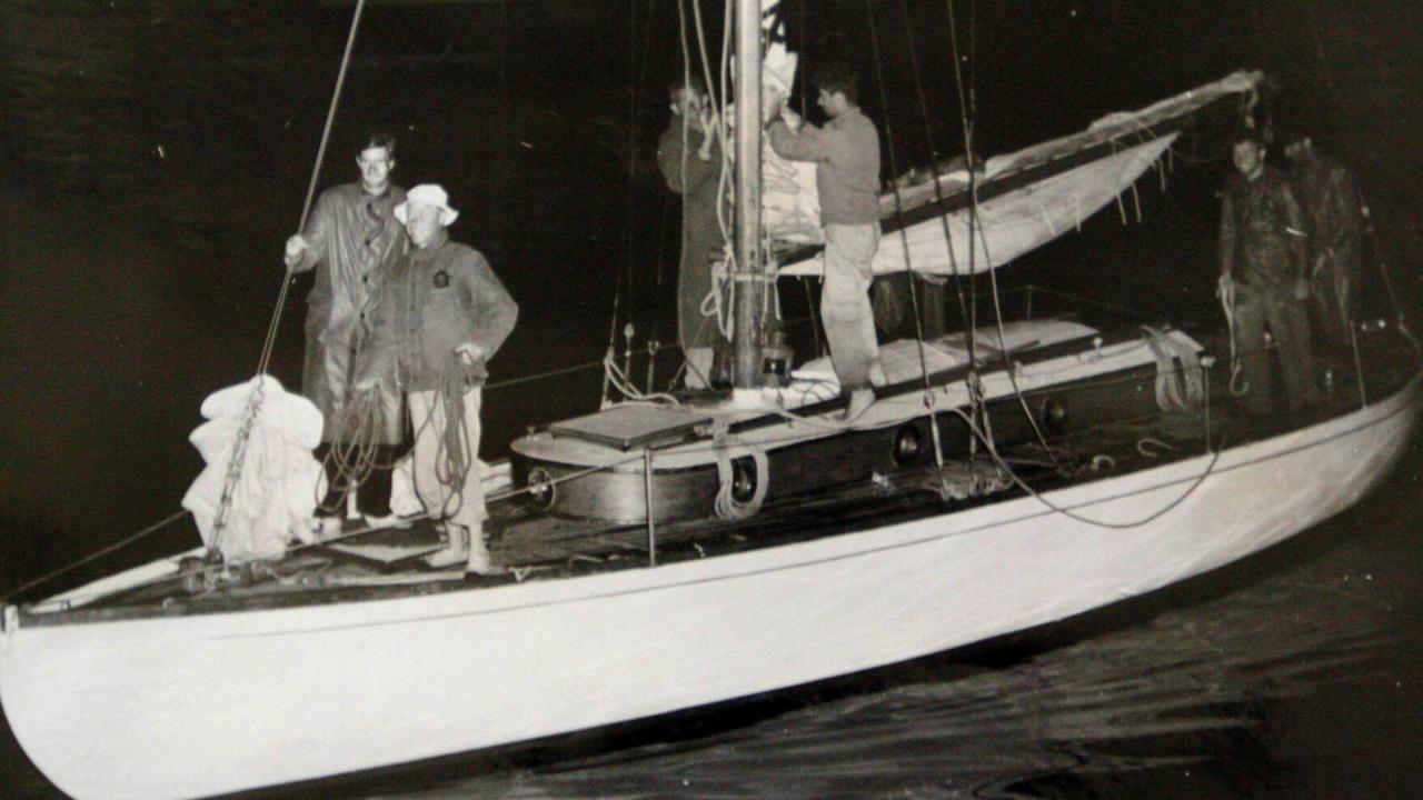 first sydney hobart yacht race