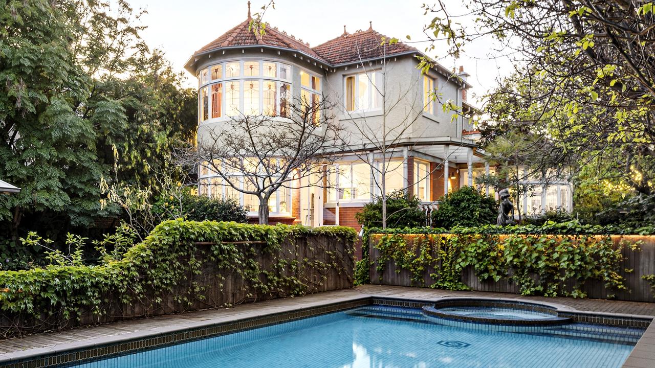 120yo St Kilda pad with trapdoor to secret room could break record