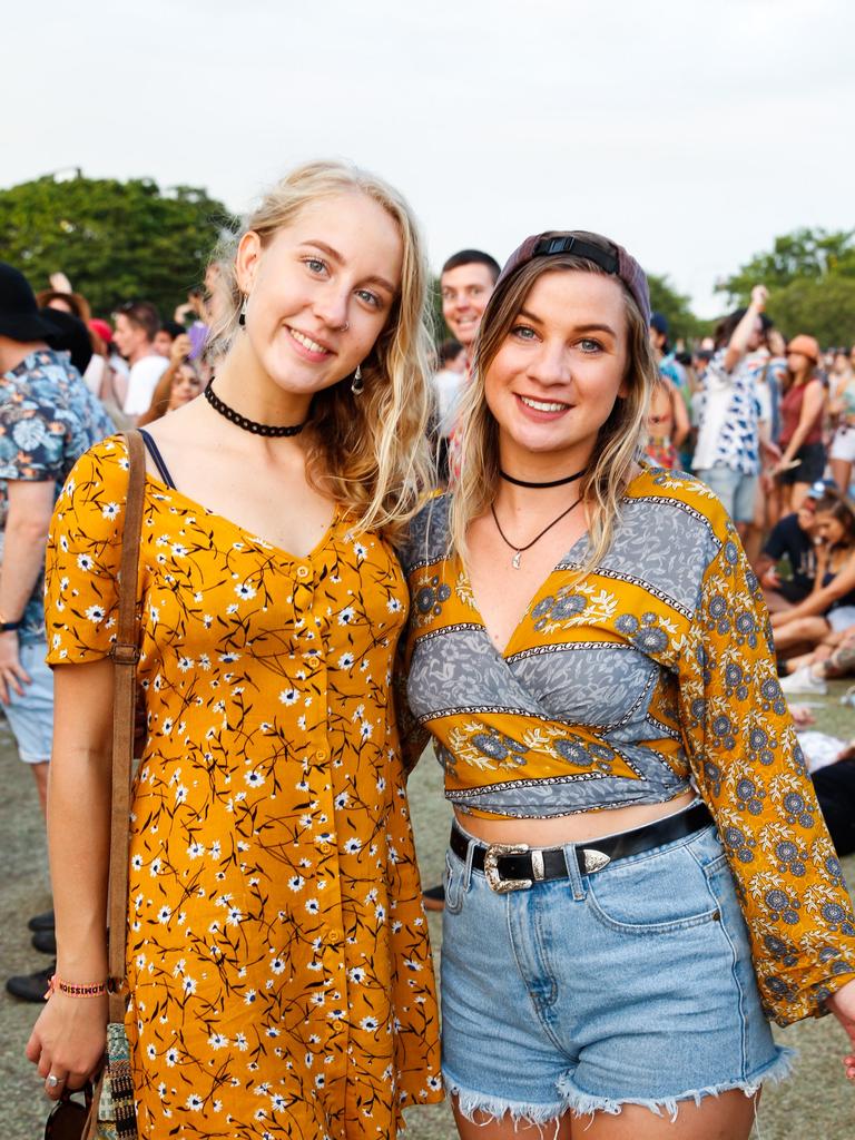 Groovin’ the Moo picture gallery | Herald Sun