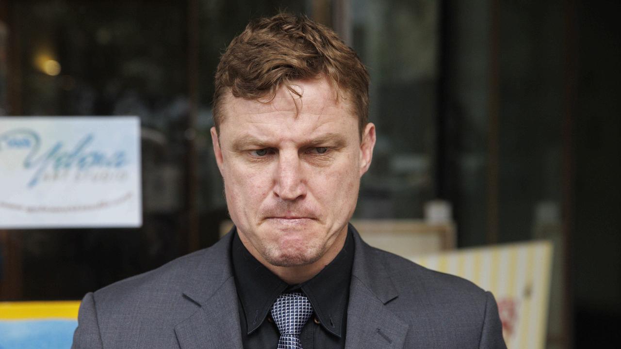 SYDNEY, AUSTRALIA - NewsWire Photos OCTOBER 18, 2022: Brett Finch pictured leaving Downing Centre Courts today. Picture: NCA NewsWire / David Swift