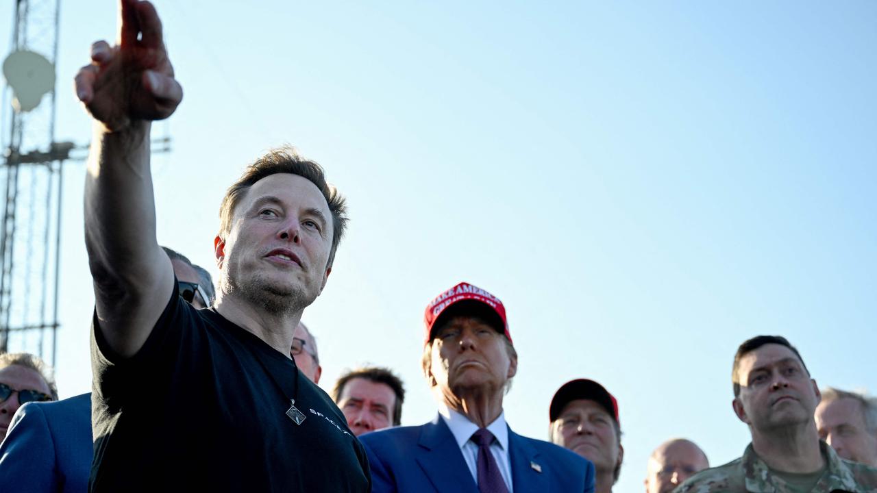 Elon Musk and Donald Trump watch a SpaceX Starship rocket test flight. Picture: Brandon Bell/Getty Images/AFP