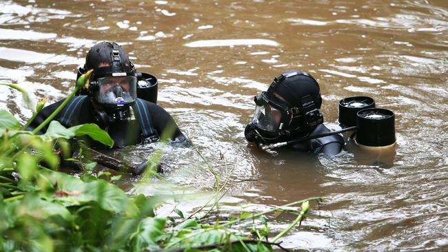 Police divers search a dam less than 500 metres from the dig site as Strike Force Rosann detectives continue the search for William Tyrrell's remains near Kendall. Picture: Peter Lorimer.