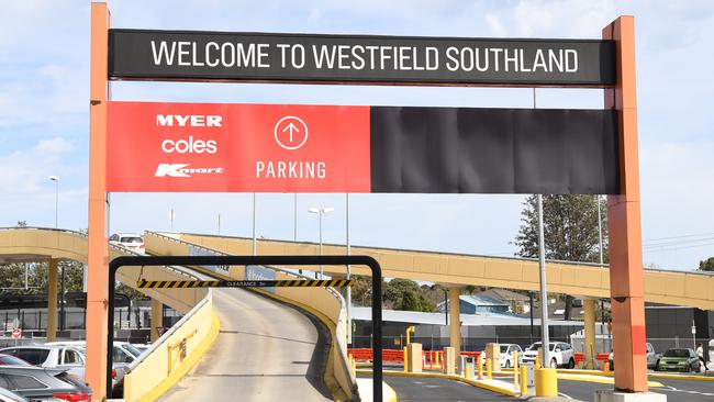 Police investigate 'suspicious vehicle' at Westfield shopping