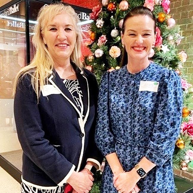 Katarina Carroll and Leanne Linard at the 2022 Cabinet Christmas reception, held at the Thomas Dixon Centre