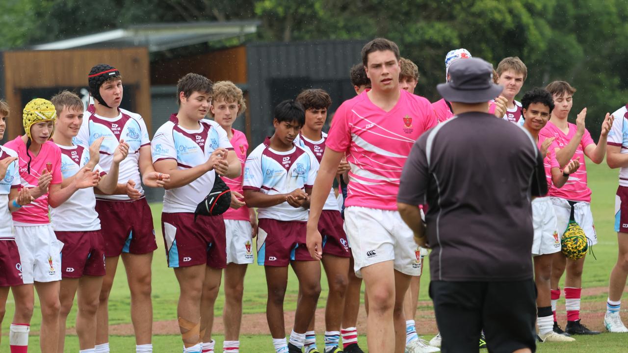 Oliver Rauchle receiving his Ben Tune medal after a cracking performance earlier this season against Ormiston College. Picture courtesy of Barbara Herrmannsen.