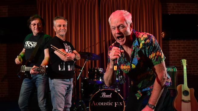 Acoustic Fix members Paul Sargent, Joe Germinario and Bob Landon all geared up on stage and ready to rock their first post-covid crowd at the Norwood Hotel. Picture: Keryn Stevens