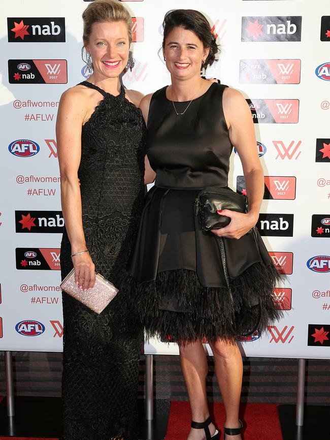 Jessica Stott and St Kilda assistant coach Peta Searle. Picture: Julie Kiriacoudis