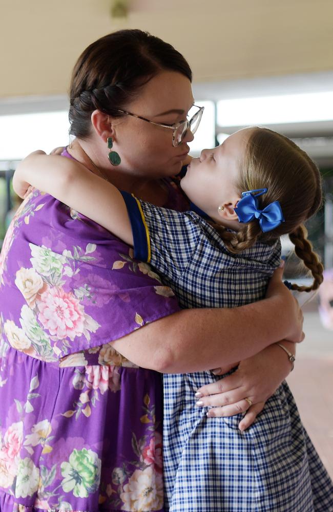 Hazelle Dorrian hugs her mum Emma Dorrian goodbye at Parap Primary as school goes back for the first time in 2023. Picture: (A)manda Parkinson