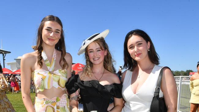 Ladies Day socials at Cluden. Meghan Phillips, Chanel Mason and Karlee Durso. Picture: Evan Morgan