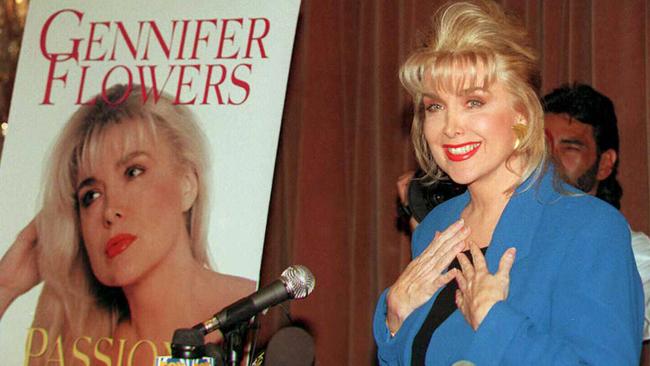 Gennifer Flowers alleges to have had adulterous affair with USA politician Bill Clinton.