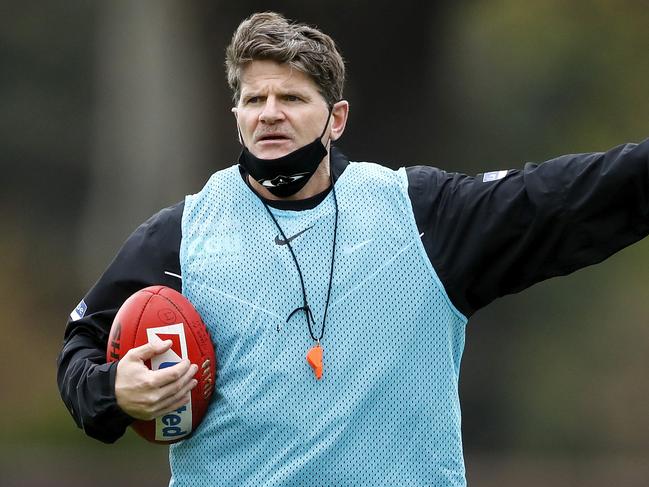 MELBOURNE, AUSTRALIA - JUNE 10: Robert Harvey, Midfield & Transition Coach of the Magpies gives direction during the Collingwood training session at the Holden Centre on June 10, 2021 in Melbourne, Australia. (Photo by Dylan Burns/AFL Photos via Getty Images)