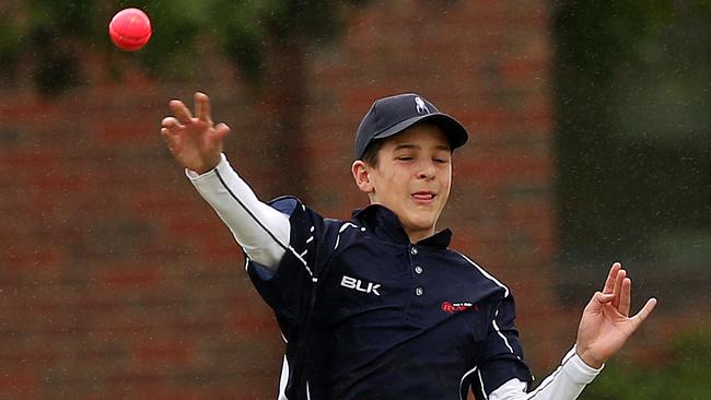 Rockets fielder Josh Lindsay. Picture: Alison Wynd