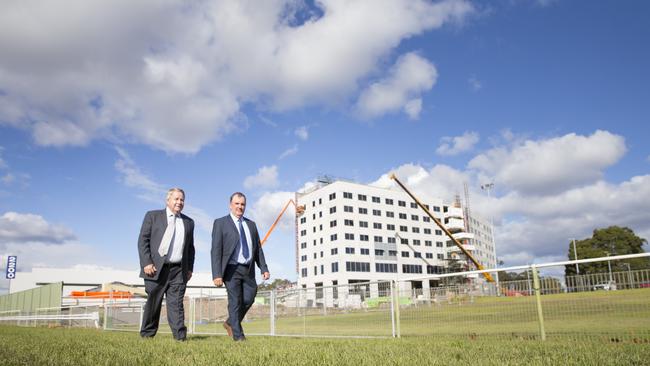 Warwick Farm racecourse manager Mark Jones with Australian Turf Club’s racecourse management general manager Lindsay Murphy. Picture: Melvyn Knipe