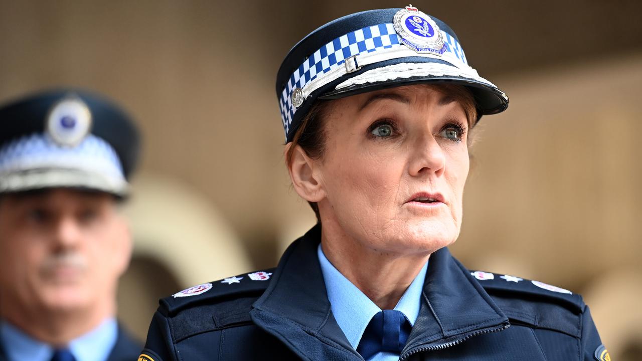 NSW Police Service: 550 officers recruited to fight organised crime, DV ...