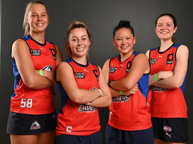 MELBOURNE, AUSTRALIA - JANUARY 31: Charlie Rowbottom, Taylah Morton, Amanda Ling and Stella Reid from the Oakleigh Chargers during the 2021 NAB League Girls Testing Day on January 31, 2021 in Melbourne, Australia. (Photo by Mark Jesser/AFL Photos)