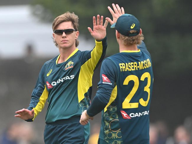 EDINBURGH, SCOTLAND - SEPTEMBER 07: Australia bowler Adam Zampa is congratulated by team mates after taking the wicket of Matthew Cross during the 3rd Men's T20 between Scotland and Australia at The Grange Club on September 07, 2024 in Edinburgh, Scotland. (Photo by Stu Forster/Getty Images)