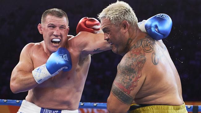 Paul Gallen in his fight against Mark Hunt. Picture: Getty Images