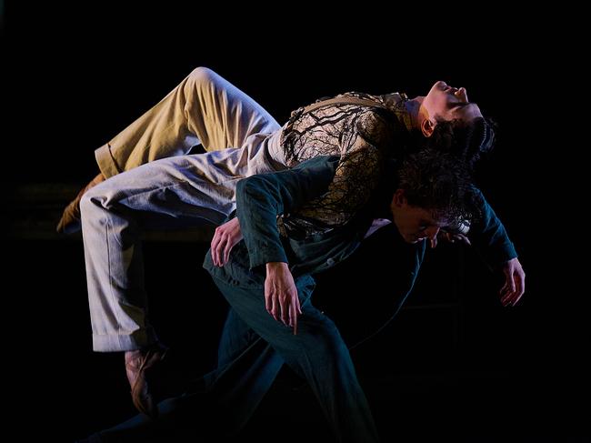 Benjamin Garrett and Callum Linnane in Oscar, by The Australian Ballet