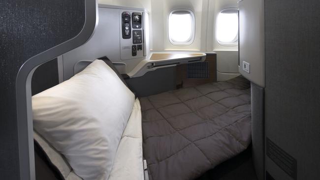 US bedding retailer Casper supplies the mattress, duvet and pillow.