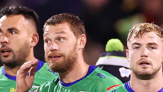 CANBERRA, AUSTRALIA - MAY 22:  The Raiders look dejected after a try during the round 11 NRL match between the Canberra Raiders and the Melbourne Storm at GIO Stadium, on May 22, 2021, in Canberra, Australia. (Photo by Mark Kolbe/Getty Images)