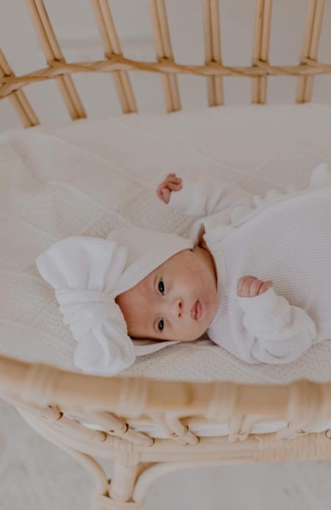 Phoebe Estelle Young: 10/08/2023 - Kawungan