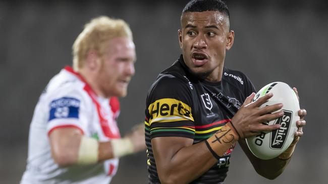 Stephen Crichton and the Panthers scored a 32-28 win over the Dragons in round two, before the NRL went into an indefinite shutdown. Picture: AAP Image/Craig Golding