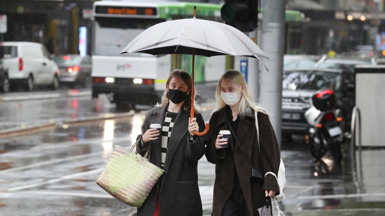 Victoria’s chief health officer Dr Clare Looker said people with asthma and spring hay fever should stay inside before and during a storm. Picture: NewsWire / David Crosling