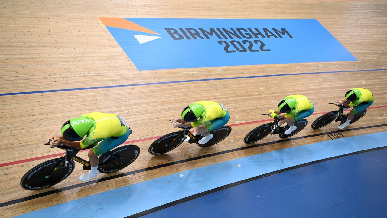 Georgia Baker, Sophie Edwards, Chloe Moran and Maeve Plouffe blow away the field in the Women's 4000m Team Pursuit. Picture: Justin Setterfield/Getty Images