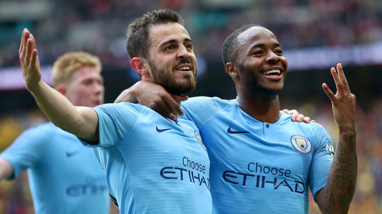 Raheem Sterling has jumped to the defence of Manchester City teammate Bernardo Silva